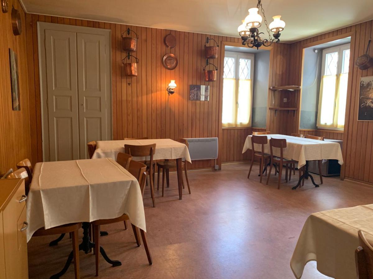 Albergo Calancasca Ristorante Jaipur Grono Esterno foto